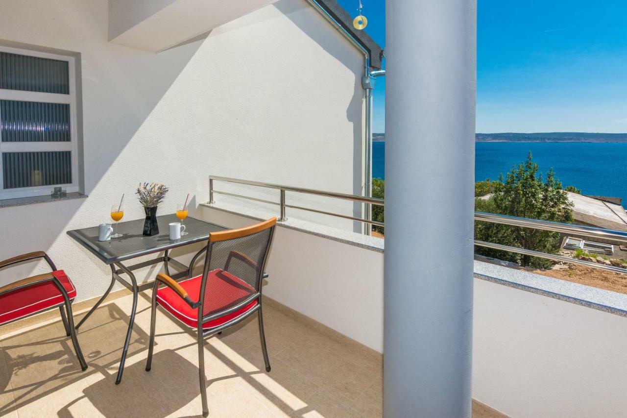 Apartmani Jadranka Starigrad Paklenica Exterior foto